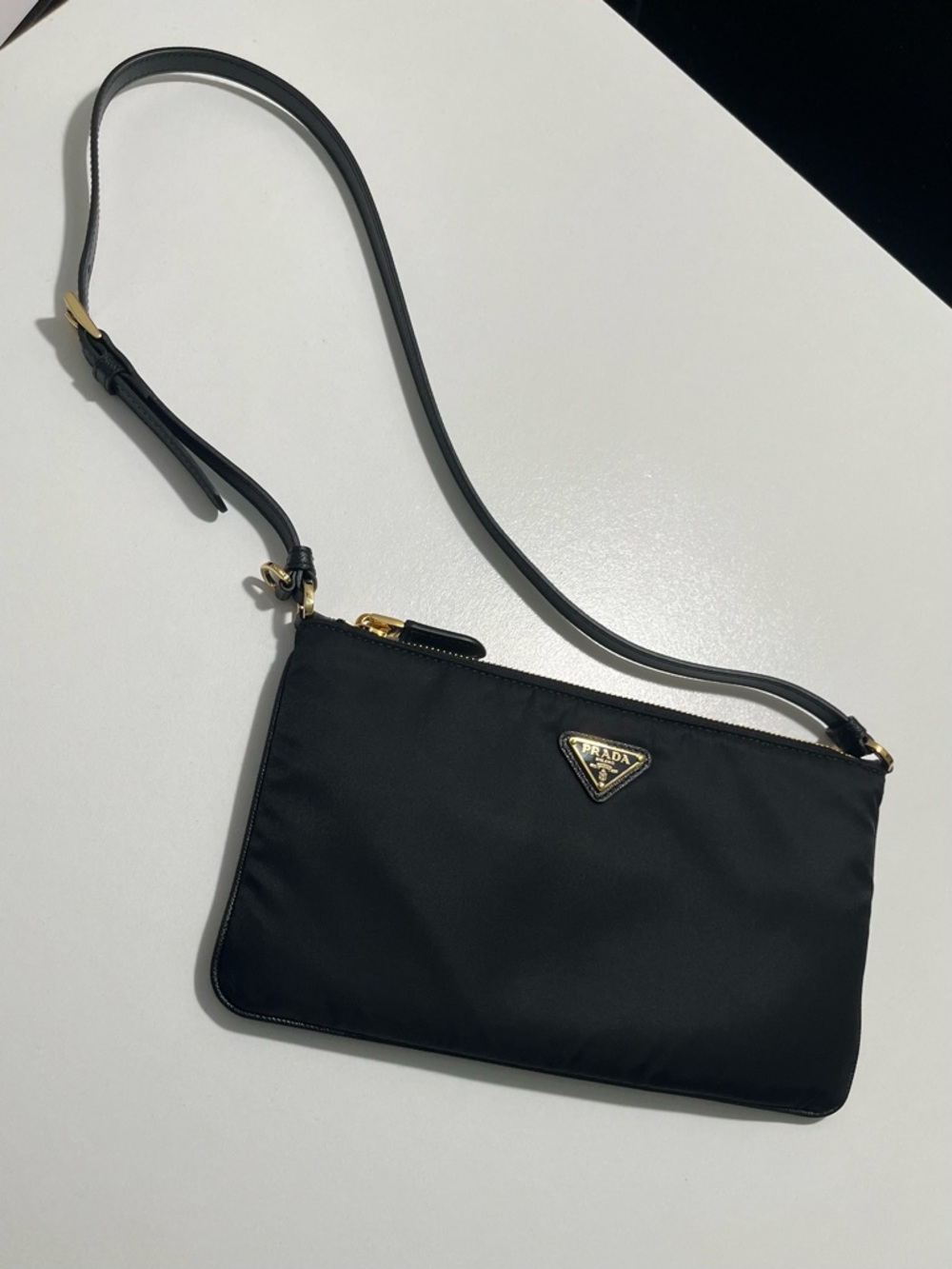 Prada Black Nylon shoulder bag - Picture 2 of 11